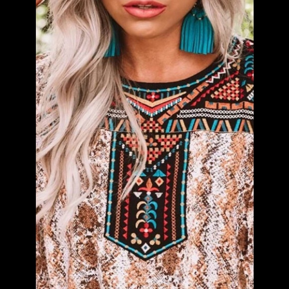 Gypsy/Good Vibes Hippy Native American All Styles Come 2 Mind Embroidery Shirt - Picture 6 of 17